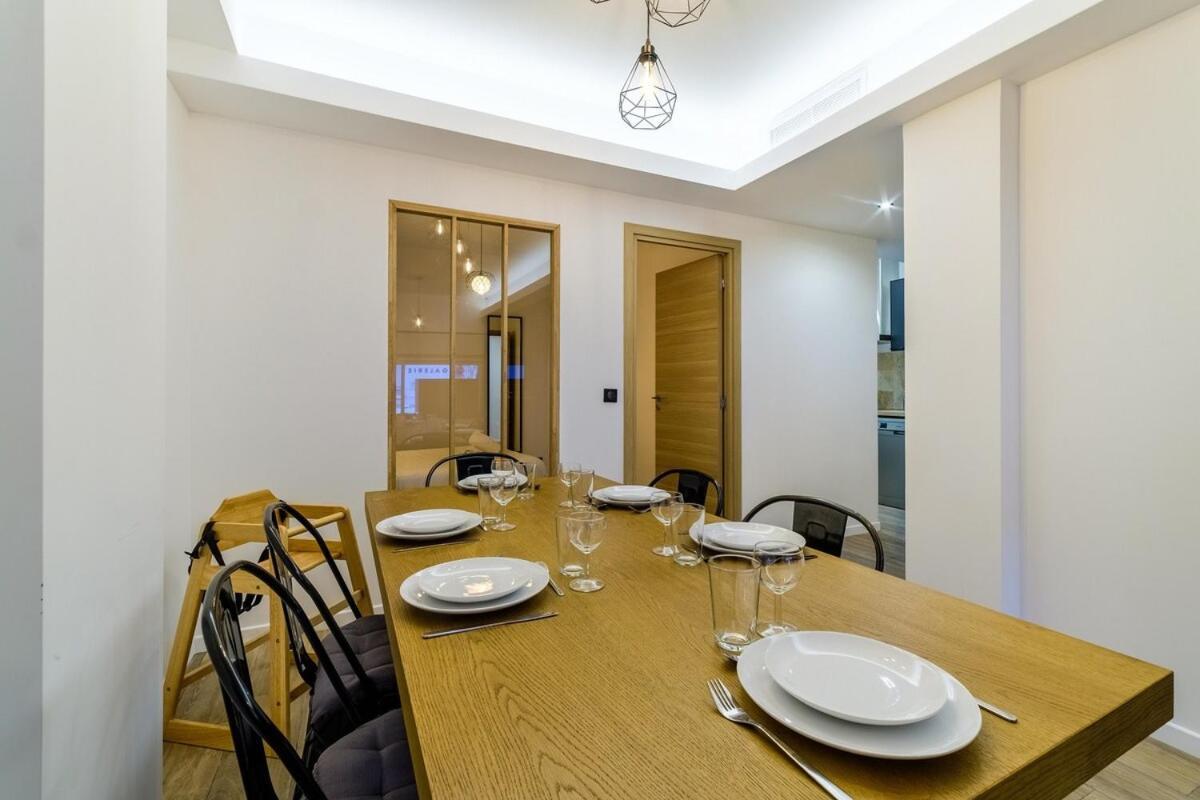 Vivez Antibes ! Logez A 6 Au Centre-Ville Экстерьер фото